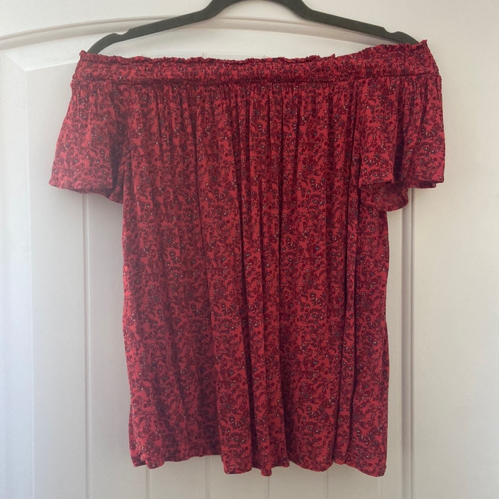 Floral boho off shoulder top M